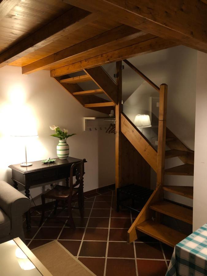 Casas Dos Infantes - *