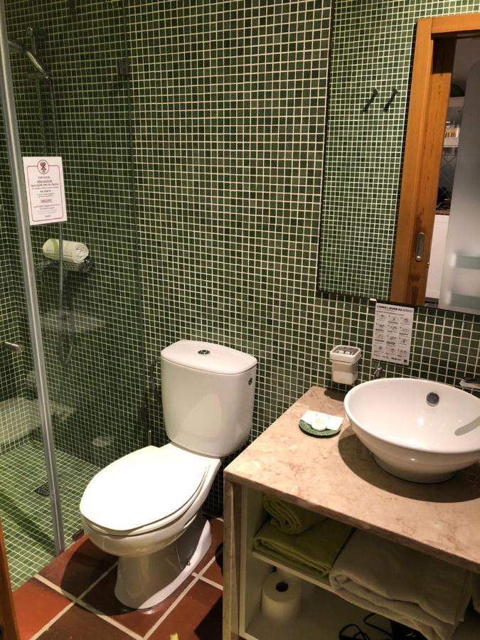 Casas Dos Infantes - *